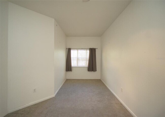 Building Photo - 2411 W Horatio St