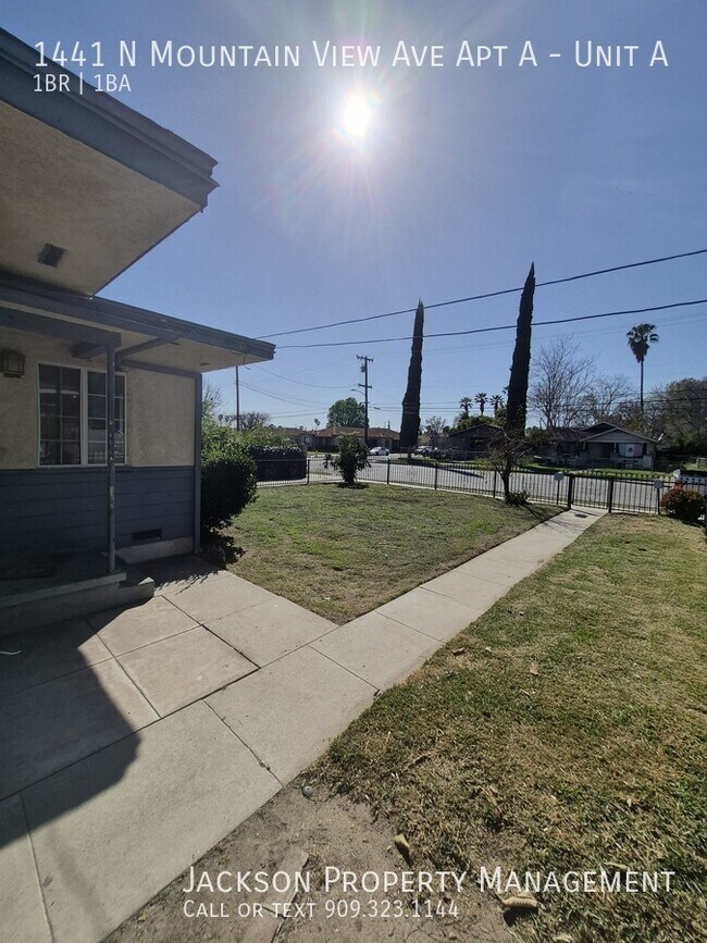 Building Photo - 1441 N Mountain View Ave
