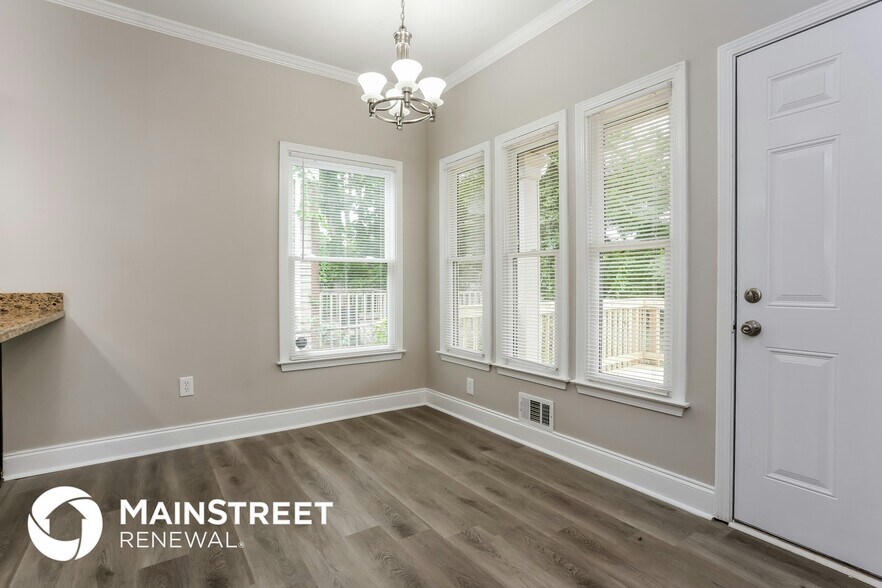 Building Photo - 223 Bass St SW