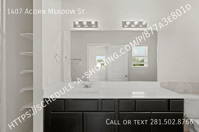 Building Photo - 1407 Acorn Mdw St