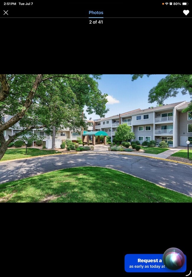 Building Photo - 1601 N Innsbruck Dr
