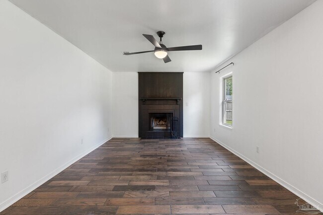 Building Photo - 4613 Pebble Creek Dr