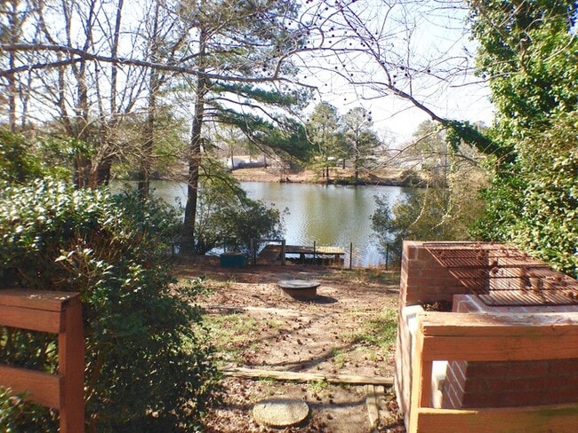 Building Photo - 5436 Chatham Lake Dr