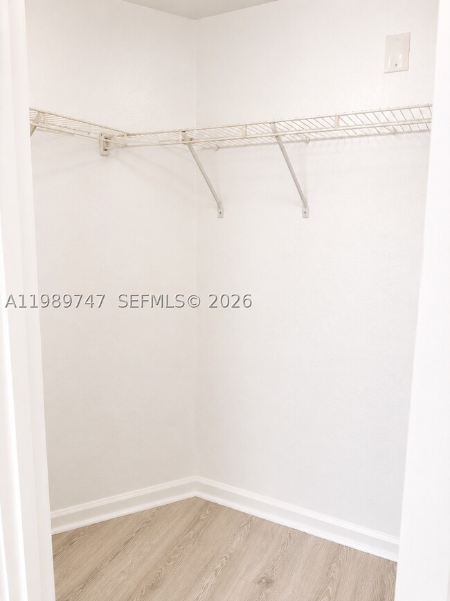Building Photo - 15470 SW 284th St