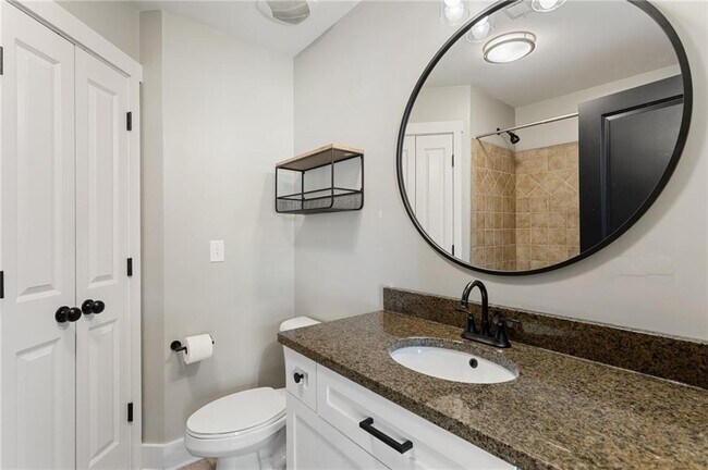 Building Photo - 221 Semel Cir NW