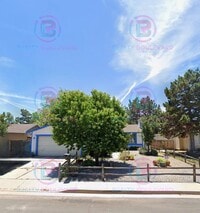 Building Photo - Bright & Spacious 3-Bedroom Home in North ...