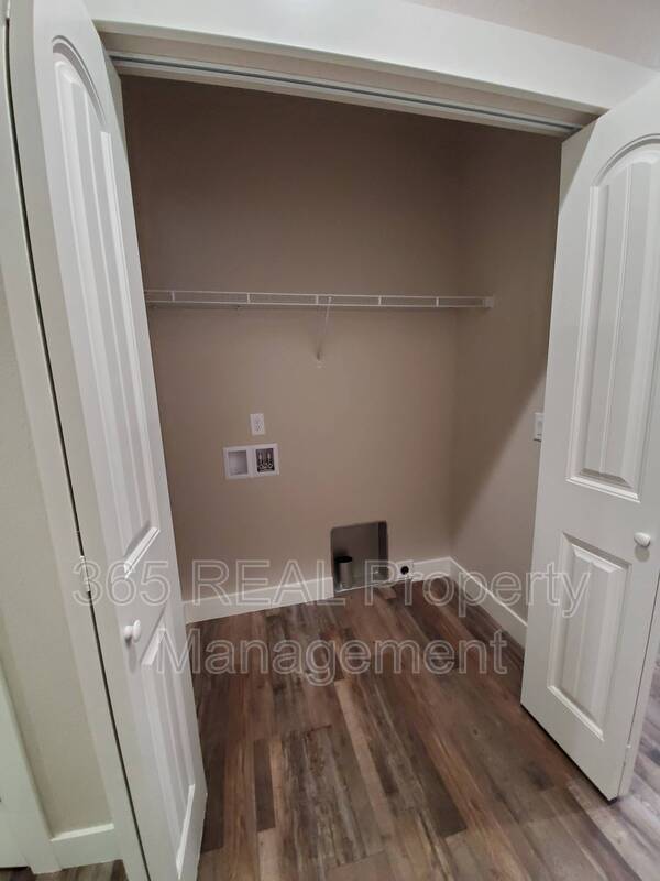 Building Photo - 1699 Westward Pl