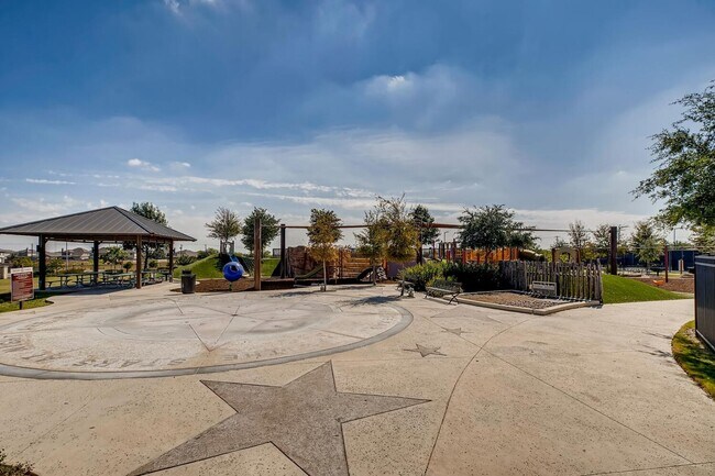 Building Photo - 4 bedroom home in Kallison Ranch! Move In ...