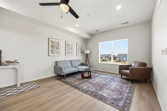 Building Photo - Big Ben at the Loop – Brand New 3 Bedroom Condo | Attached 2-Stall Garage