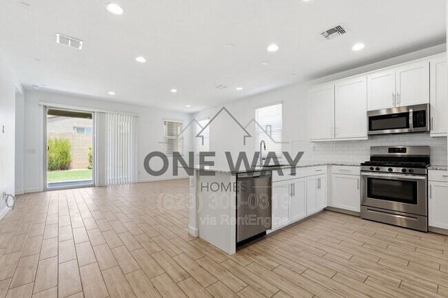 Building Photo - 2962 E Mohave Ln