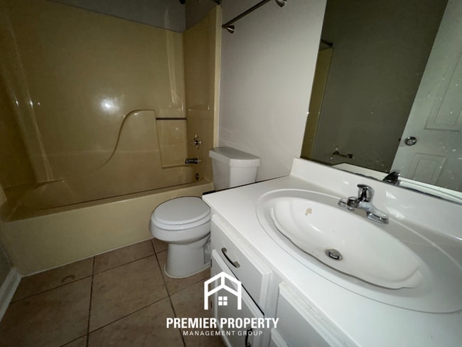 Building Photo - 4252 Elysian Dr