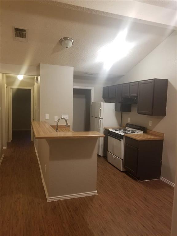 Building Photo - 1214 Orchard Park Cir