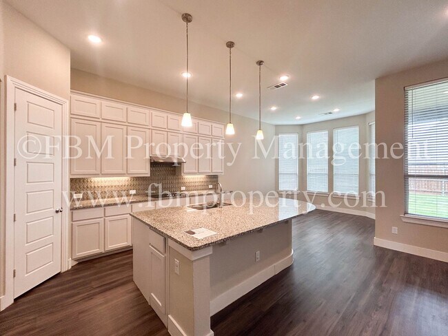 Building Photo - 335 Country Meadows Blvd