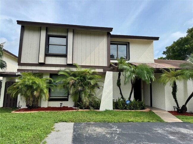 Building Photo - 12705 SW 66th Terrace Dr