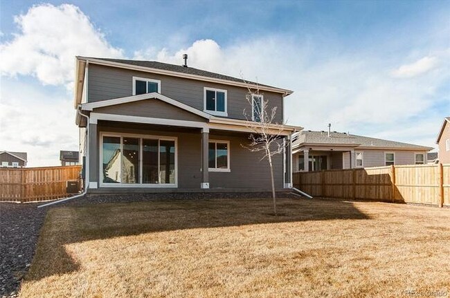 Building Photo - 27330 E 10th Dr