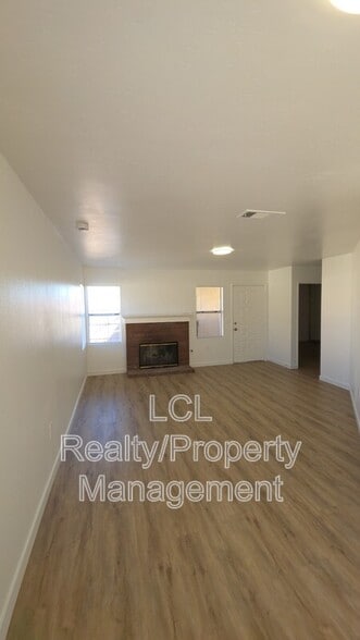 Building Photo - 27017 Rangewood St