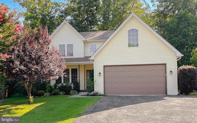 Building Photo - 46230 Sylvan Ct