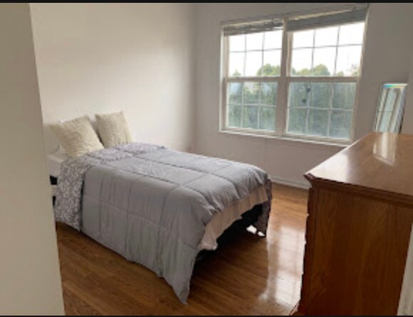 Building Photo - 723 Tiffany Ct