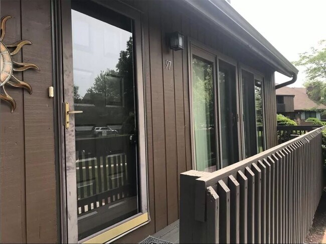 Building Photo - 97 Kingsberry Dr