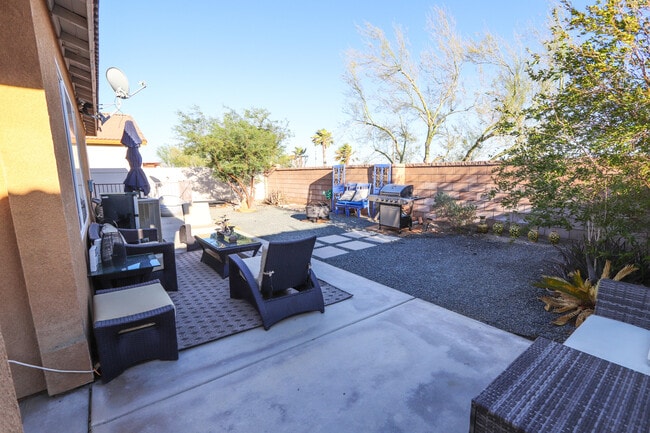 Building Photo - 62679 S Starcross Dr