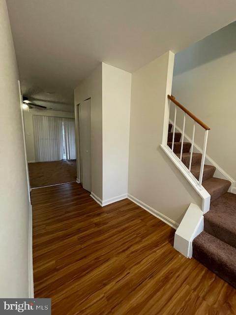 Building Photo - 14767 London Ln