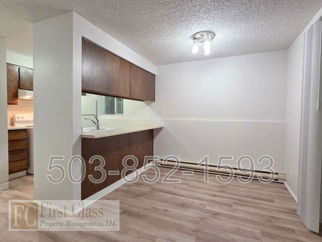 Building Photo - 47 Eagle Crest Dr