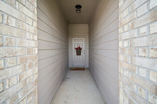 Building Photo - 3617 Crimson Embers Ln
