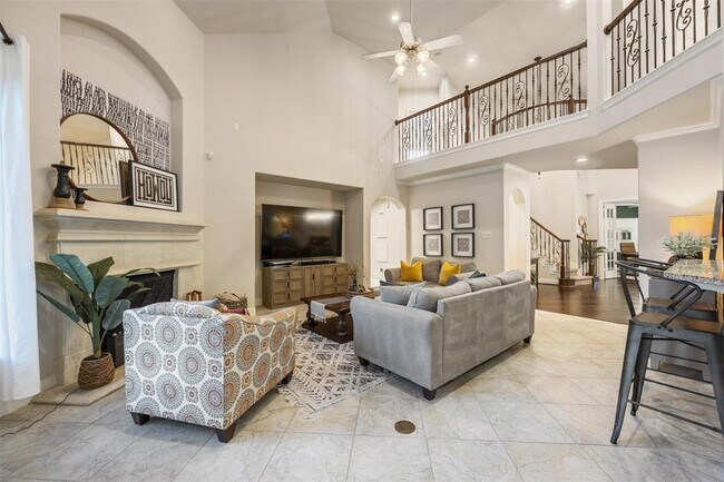 Building Photo - 15502 Stallion Point Cir