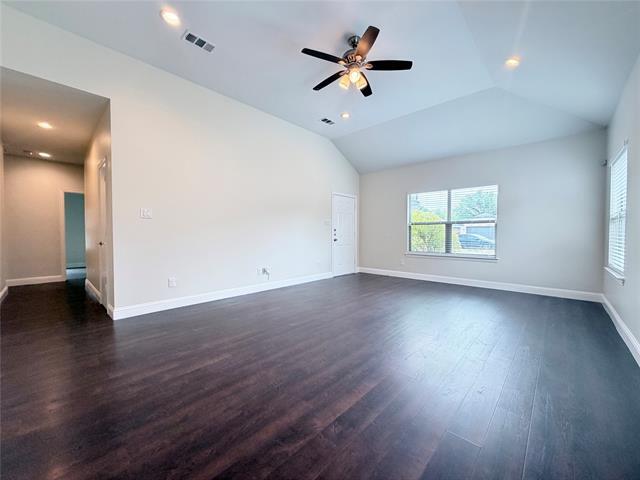 Building Photo - 4901 Rimwood Dr