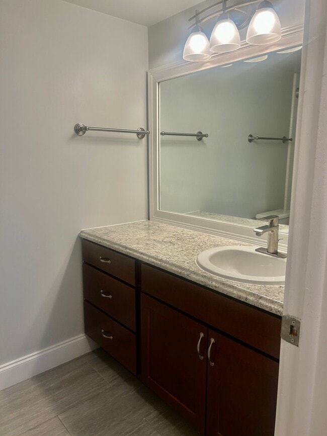 Building Photo - Flo-Mar Terraces