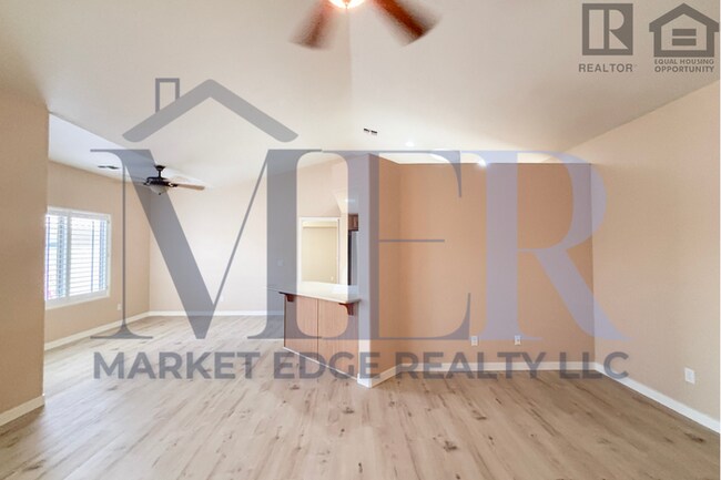 Building Photo - 2Bed/2Bath Patio Home in 55+ Community in ...