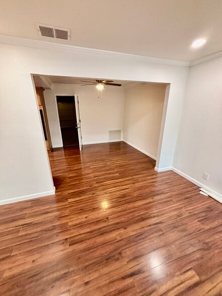 Building Photo - 19 Marques Pl