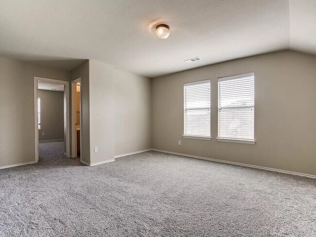 Building Photo - 13212 Alyssum Dr