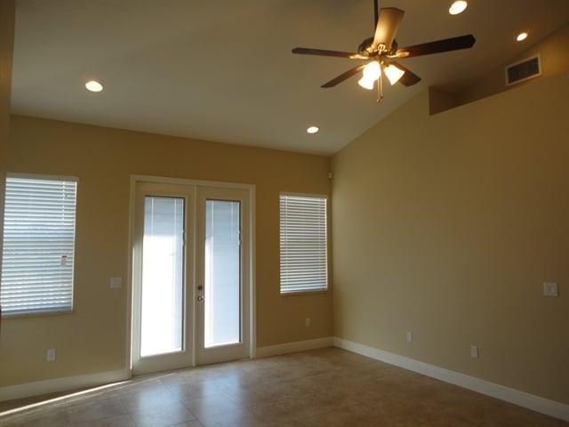 Building Photo - 1108 Crimson Clover Ln