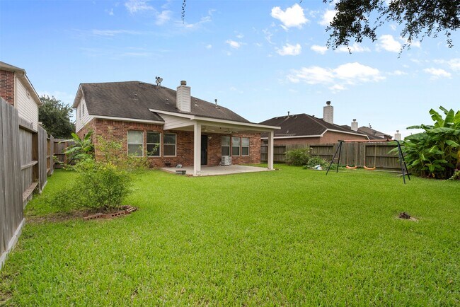 Building Photo - 2610 Cypress Springs Dr