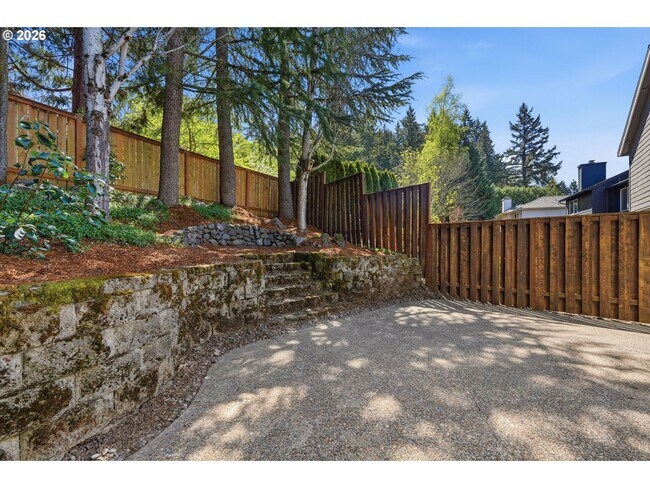 Building Photo - Beautifully Updated 5BR Home with Designer Kitchen, Main-Level Suite & Private Backyard Oasis Nea...
