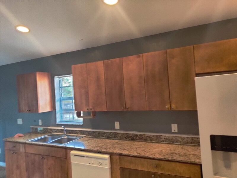 Building Photo - 3710 3rd St SW