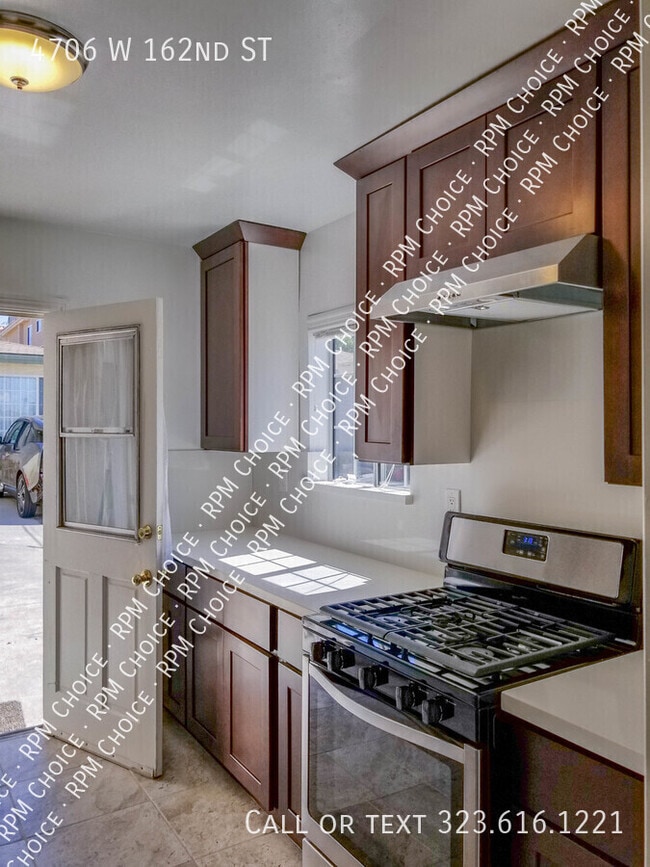 Building Photo - 4706 W 162nd St