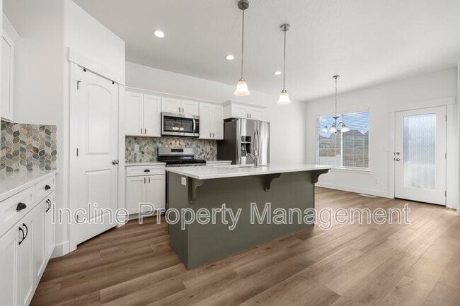Building Photo - 1009 N Ledger Dr