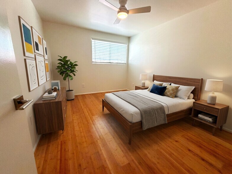 Building Photo - 17306 Bronte Pl