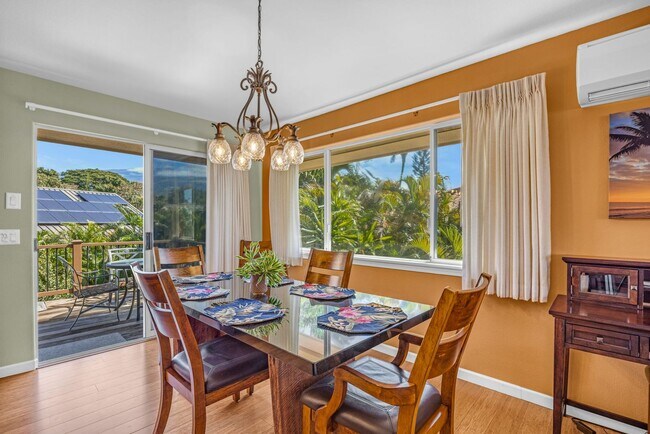 Building Photo - 2641 Moolio Pl