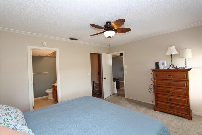Building Photo - 6699 San Casa Dr