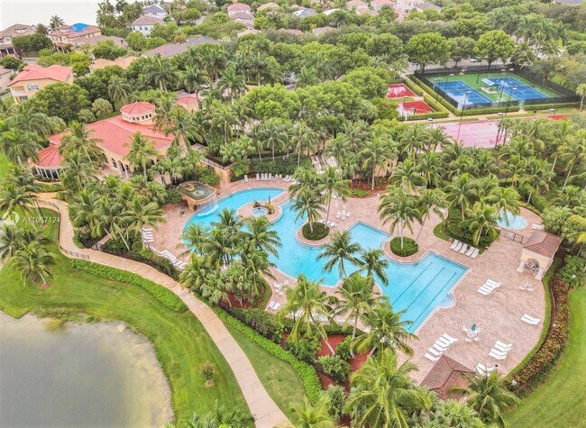 Building Photo - 16331 SW 49th Ct