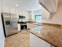 Building Photo - 1995 W Nicola Rd