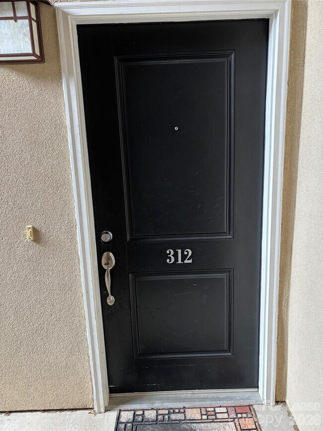 Building Photo - 1306 Kenilworth Ave