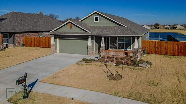 Building Photo - Lease Luxury Living in 'The Tahoe' - A Modern Haven in Owasso