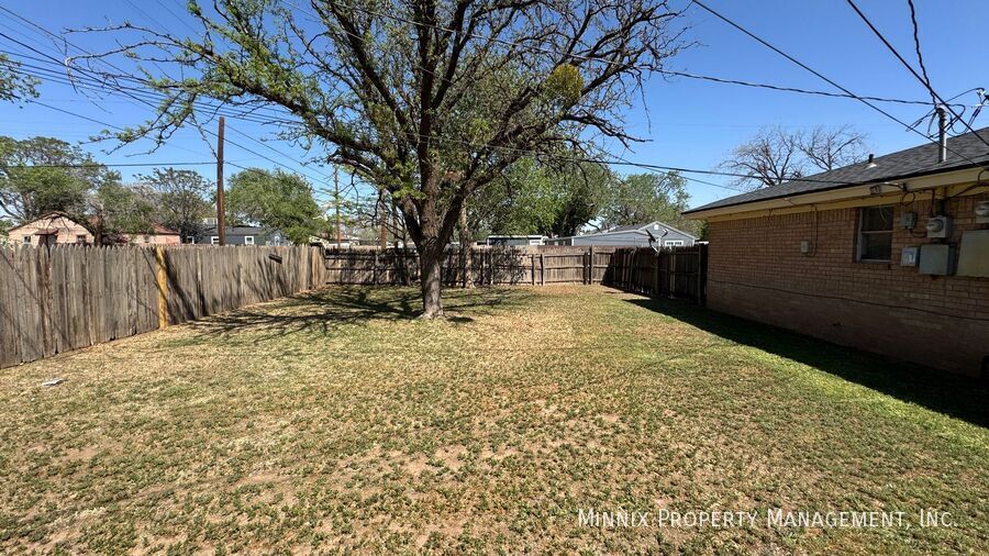Building Photo - 2302 40th St