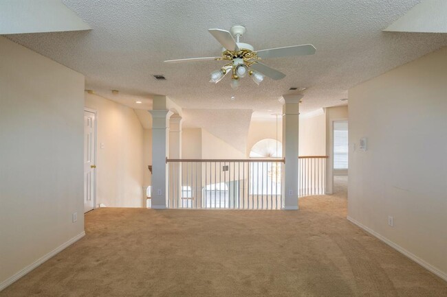 Building Photo - 1304 Pagewynne Dr
