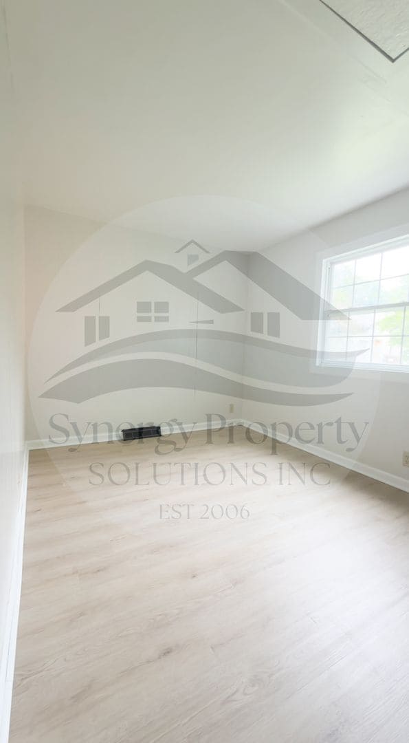 Building Photo - Madison Ranch Home