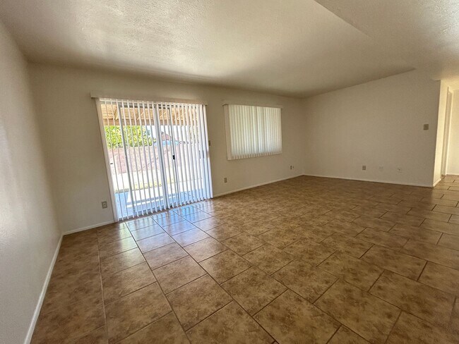 Building Photo - BEAUTIFUL COUNTRY MEADOWS! **NO HOA**